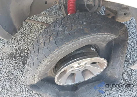 2002 GMC Sierra 1500 Sle z USA, uszkodzony, nr VIN 2GTEK19T221283589